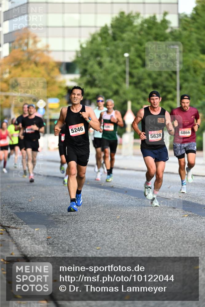 06.09.2026 - CURREX Alsterlauf Dr. Thomas Lammeyer http://msf.ph/oto/10122044 06.09.2026 09:36:50 Laufen 5246, 5639, 4866 meine-sportfotos.de