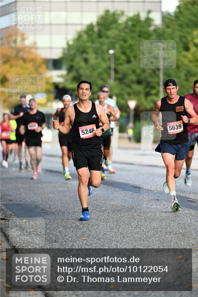 06.09.2026 - CURREX Alsterlauf Dr. Thomas Lammeyer http://msf.ph/oto/10122054 06.09.2026 09:36:51 Laufen 5246, 5639 meine-sportfotos.de