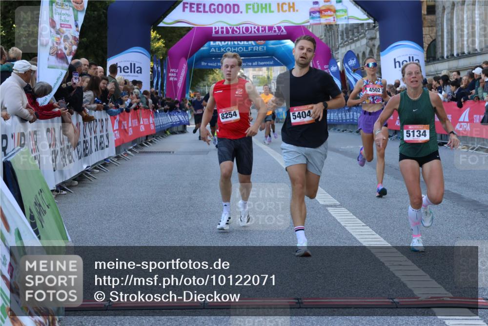 06.09.2026 - CURREX Alsterlauf Strokosch-Dieckow http://msf.ph/oto/10122071 06.09.2026 09:39:48 Ziel 3258, 3928, 4245, 4502, 5134, 5189, 5404, 5927, 6066, 8254 meine-sportfotos.de