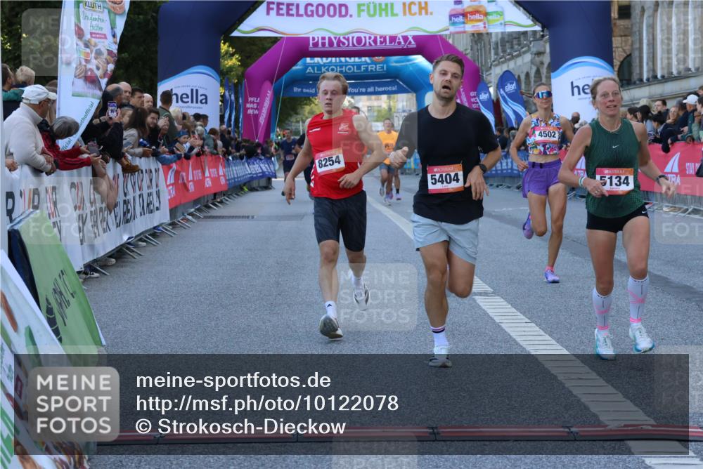 06.09.2026 - CURREX Alsterlauf Strokosch-Dieckow http://msf.ph/oto/10122078 06.09.2026 09:39:48 Ziel 3258, 3928, 4245, 4502, 5134, 5189, 5404, 5927, 6066, 8254 meine-sportfotos.de