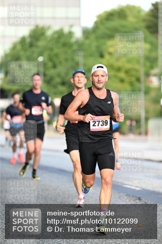 06.09.2026 - CURREX Alsterlauf Dr. Thomas Lammeyer http://msf.ph/oto/10122099 06.09.2026 09:36:55 Laufen 2739 meine-sportfotos.de