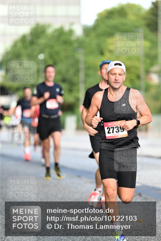 06.09.2026 - CURREX Alsterlauf Dr. Thomas Lammeyer http://msf.ph/oto/10122103 06.09.2026 09:36:56 Laufen 2739 meine-sportfotos.de