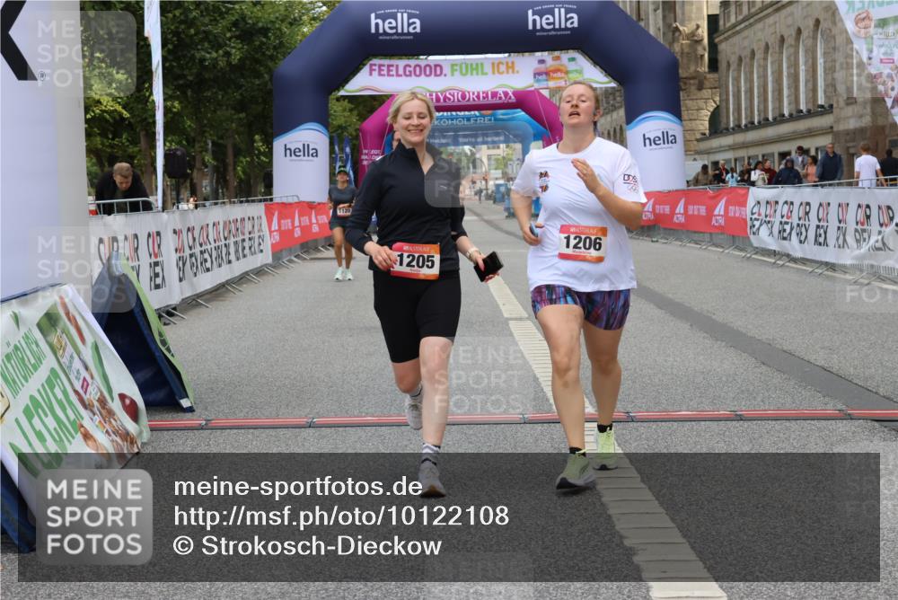 06.09.2026 - CURREX Alsterlauf Strokosch-Dieckow http://msf.ph/oto/10122108 06.09.2026 12:06:07 Ziel 1205, 1206, 1224, 4444 meine-sportfotos.de