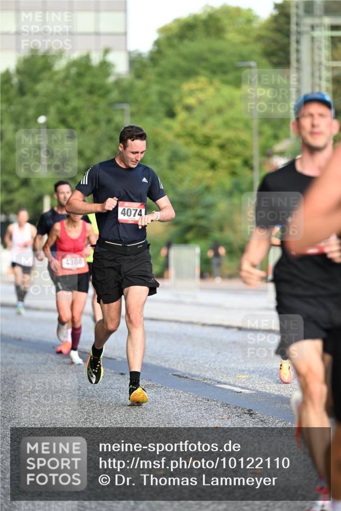 06.09.2026 - CURREX Alsterlauf Dr. Thomas Lammeyer http://msf.ph/oto/10122110 06.09.2026 09:36:57 Laufen 4380, 4074 meine-sportfotos.de