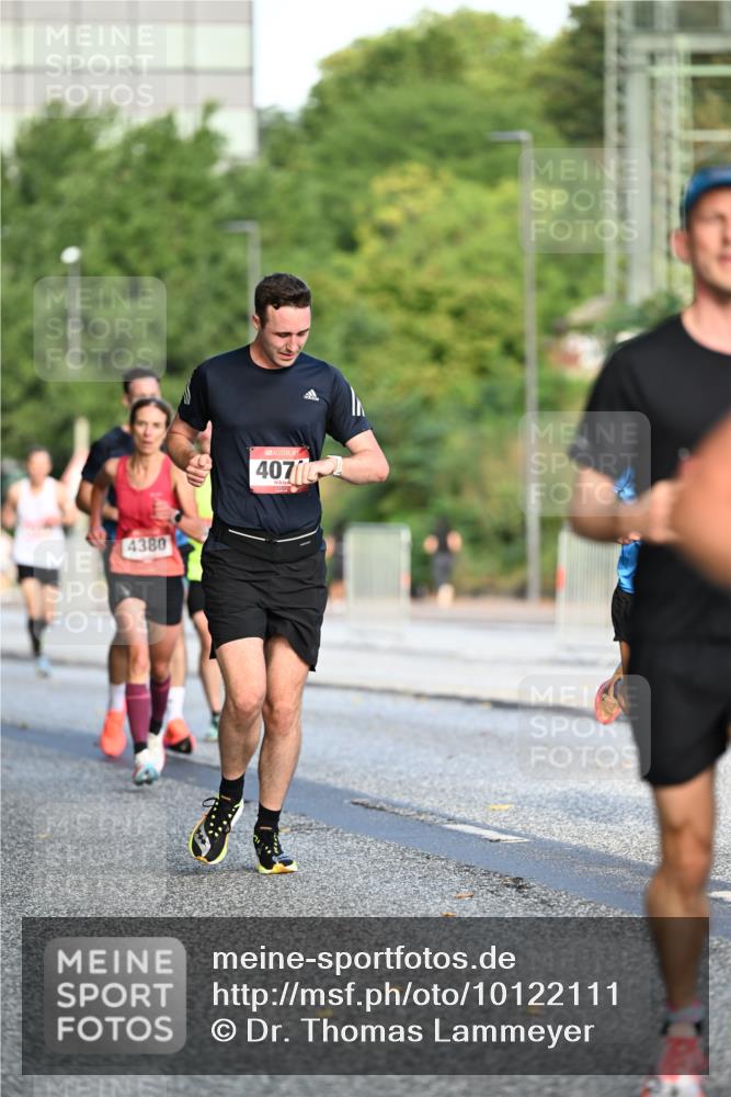 06.09.2026 - CURREX Alsterlauf Dr. Thomas Lammeyer http://msf.ph/oto/10122111 06.09.2026 09:36:57 Laufen 4380, 4072 meine-sportfotos.de