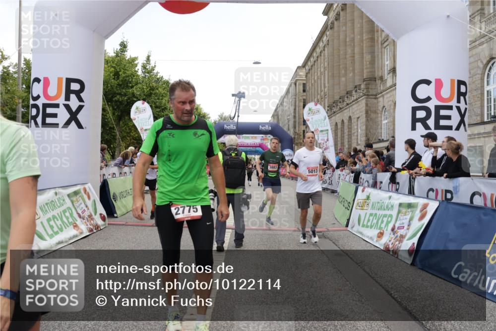 06.09.2026 - CURREX Alsterlauf Yannick Fuchs http://msf.ph/oto/10122114 06.09.2026 10:02:04 Ziel 2113, 2775, 3090, 3547, 3585, 3883, 4127, 4734, 5013, 5265, 5466, 5485, 5769, 6208, 8096 meine-sportfotos.de