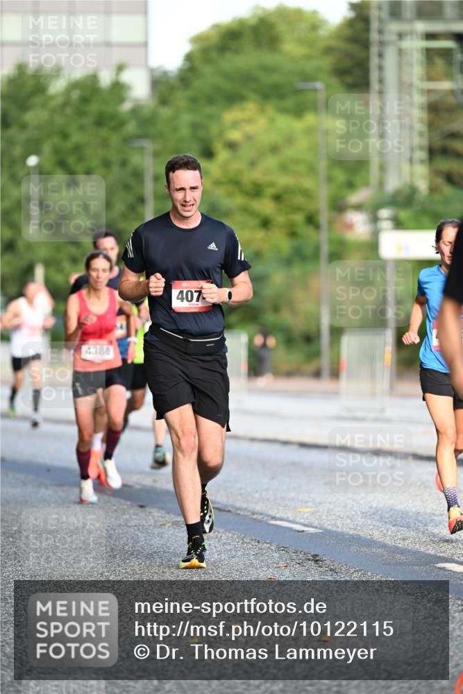 06.09.2026 - CURREX Alsterlauf Dr. Thomas Lammeyer http://msf.ph/oto/10122115 06.09.2026 09:36:57 Laufen 4380, 407 meine-sportfotos.de