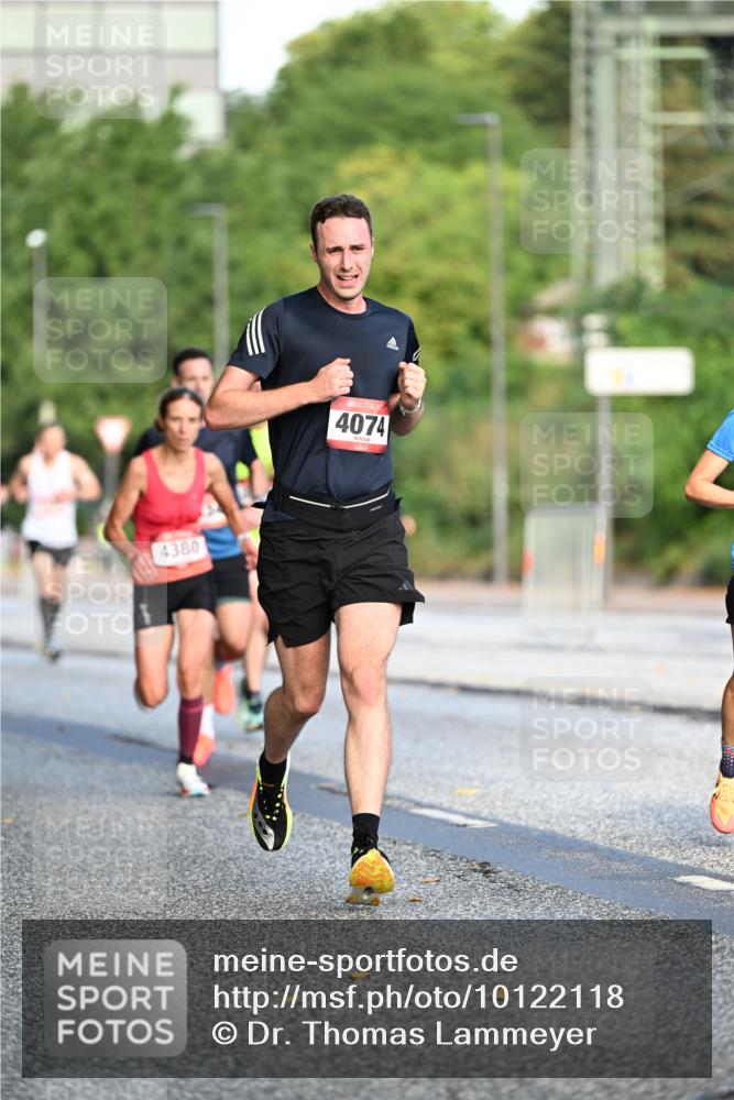 06.09.2026 - CURREX Alsterlauf Dr. Thomas Lammeyer http://msf.ph/oto/10122118 06.09.2026 09:36:57 Laufen 4380, 4074 meine-sportfotos.de