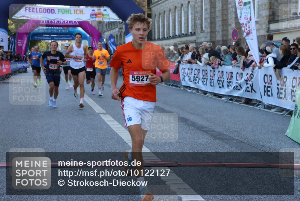 06.09.2026 - CURREX Alsterlauf Strokosch-Dieckow http://msf.ph/oto/10122127 06.09.2026 09:39:52 Ziel 2858, 3667, 3731, 3928, 4245, 4502, 5134, 5152, 5404, 5927, 5996, 6066, 6261, 8012, 8254 meine-sportfotos.de