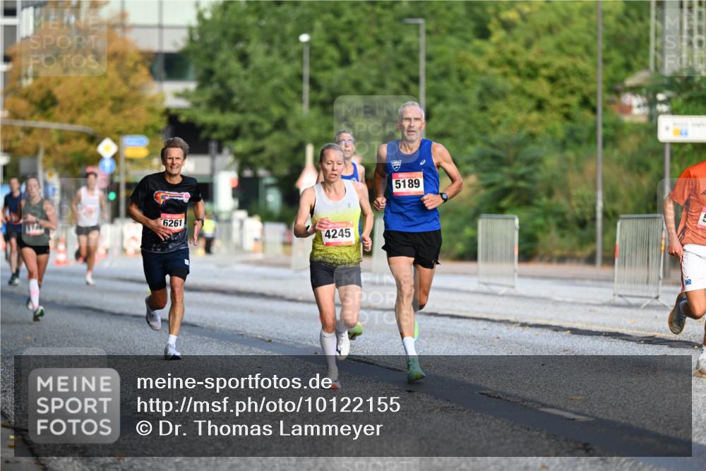 06.09.2026 - CURREX Alsterlauf Dr. Thomas Lammeyer http://msf.ph/oto/10122155 06.09.2026 09:37:06 Laufen 6261, 4245, 5189, 1144 meine-sportfotos.de