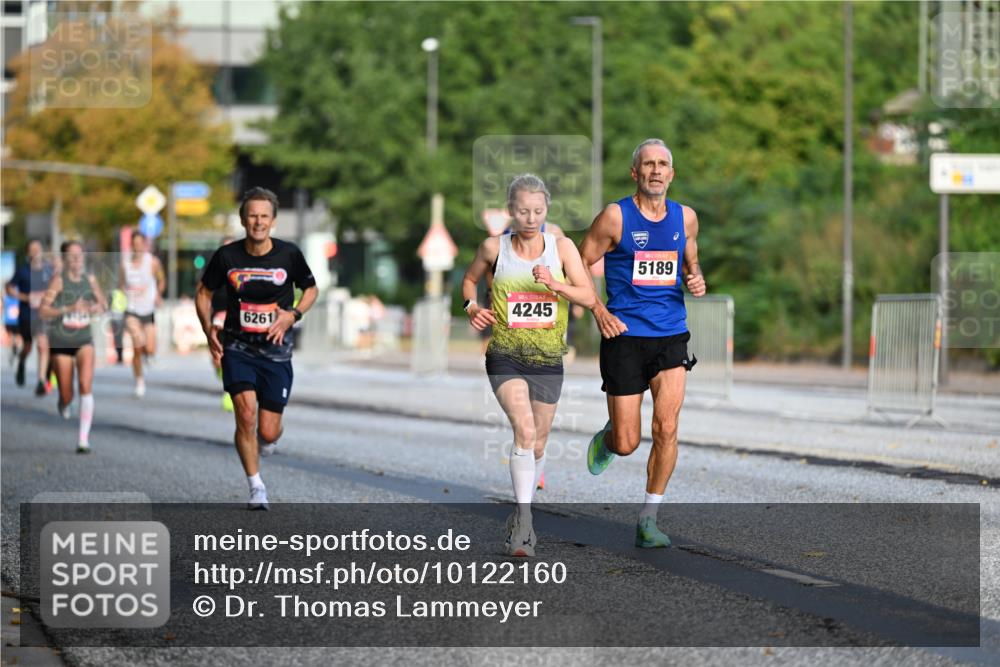 06.09.2026 - CURREX Alsterlauf Dr. Thomas Lammeyer http://msf.ph/oto/10122160 06.09.2026 09:37:06 Laufen 6261, 4245, 5189 meine-sportfotos.de