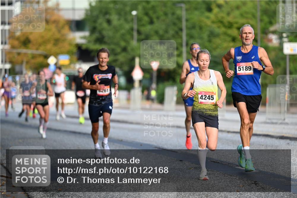 06.09.2026 - CURREX Alsterlauf Dr. Thomas Lammeyer http://msf.ph/oto/10122168 06.09.2026 09:37:07 Laufen 4245, 5189 meine-sportfotos.de
