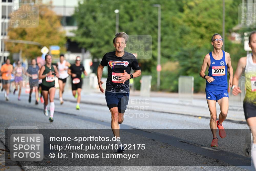 06.09.2026 - CURREX Alsterlauf Dr. Thomas Lammeyer http://msf.ph/oto/10122175 06.09.2026 09:37:08 Laufen 9134, 62, 3972 meine-sportfotos.de