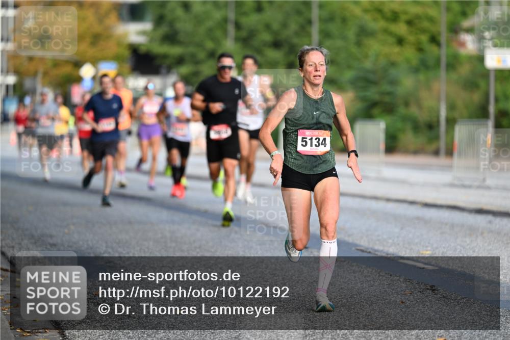 06.09.2026 - CURREX Alsterlauf Dr. Thomas Lammeyer http://msf.ph/oto/10122192 06.09.2026 09:37:12 Laufen 5134 meine-sportfotos.de