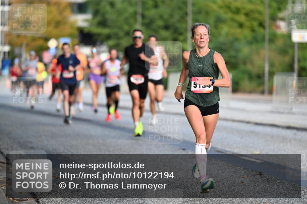 06.09.2026 - CURREX Alsterlauf Dr. Thomas Lammeyer http://msf.ph/oto/10122194 06.09.2026 09:37:12 Laufen 5134 meine-sportfotos.de