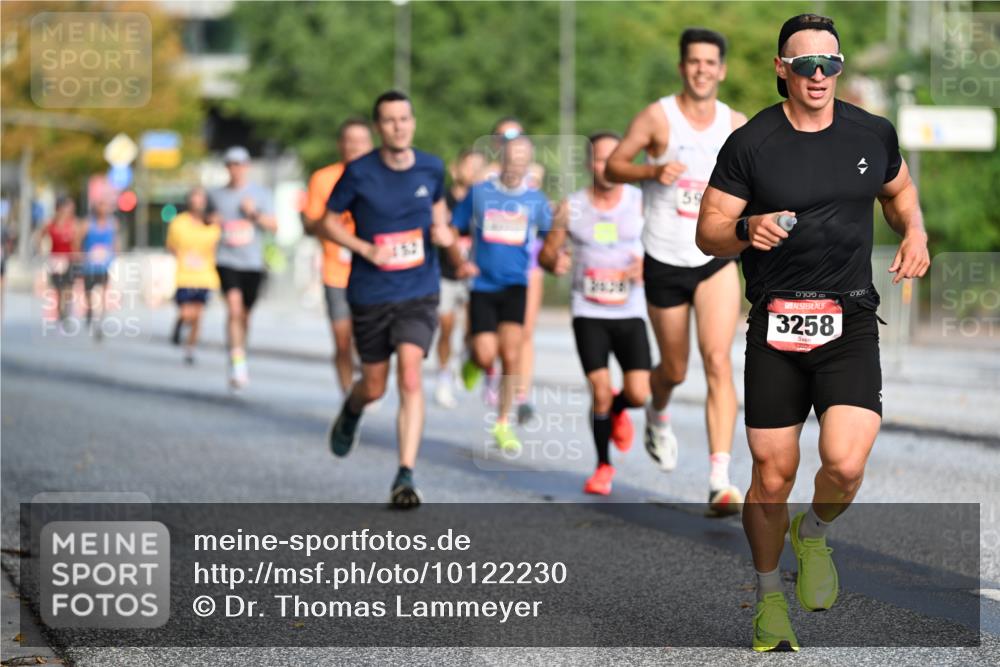 06.09.2026 - CURREX Alsterlauf Dr. Thomas Lammeyer http://msf.ph/oto/10122230 06.09.2026 09:37:16 Laufen 59, 3258, 0709 meine-sportfotos.de