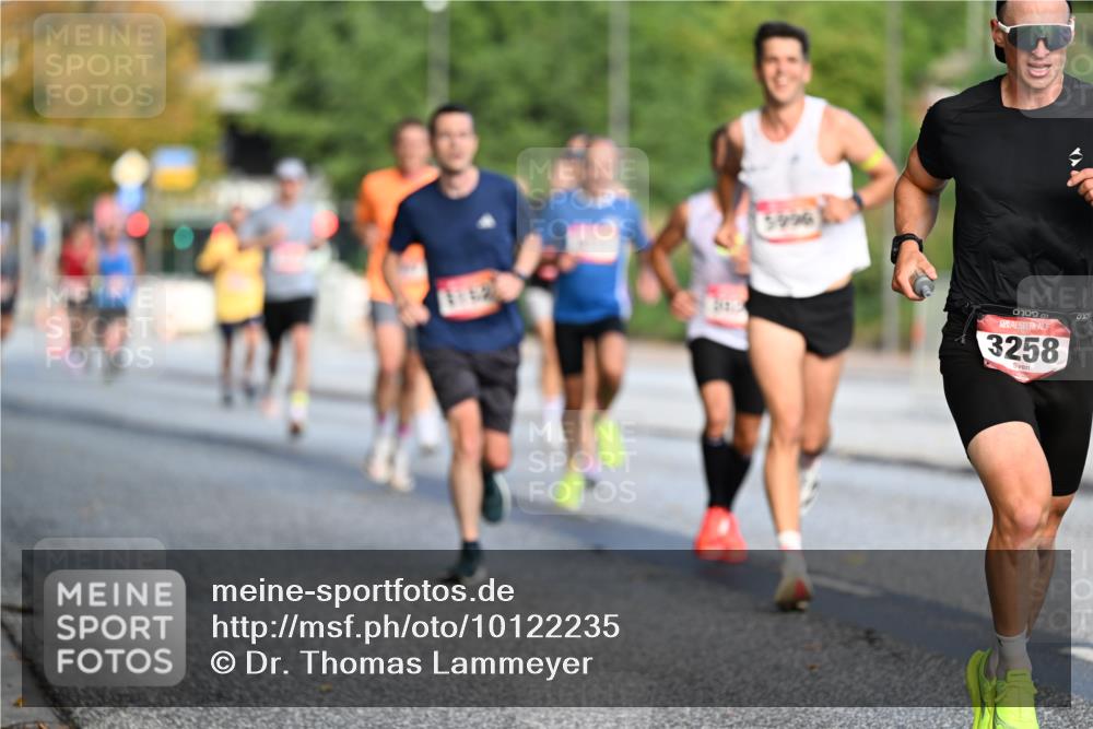 06.09.2026 - CURREX Alsterlauf Dr. Thomas Lammeyer http://msf.ph/oto/10122235 06.09.2026 09:37:16 Laufen 5996, 3258, 0709 meine-sportfotos.de