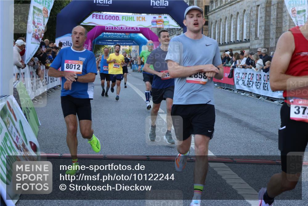 06.09.2026 - CURREX Alsterlauf Strokosch-Dieckow http://msf.ph/oto/10122244 06.09.2026 09:39:57 Ziel 2858, 3667, 3731, 3950, 4079, 4175, 4699, 5152, 5927, 5996, 6261, 8012 meine-sportfotos.de