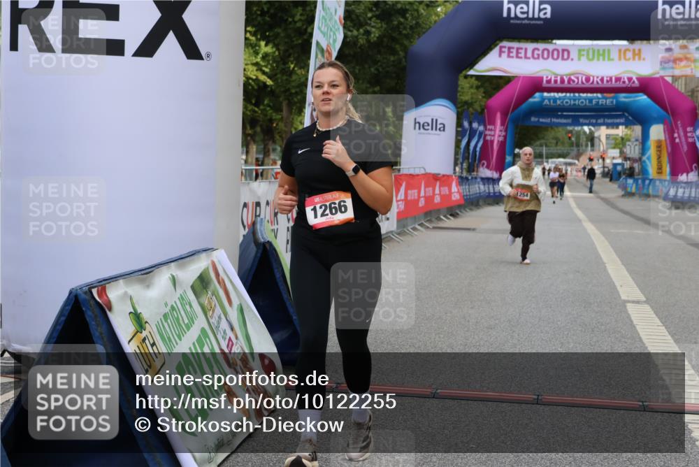 06.09.2026 - CURREX Alsterlauf Strokosch-Dieckow http://msf.ph/oto/10122255 06.09.2026 12:06:19 Ziel 1120, 1200, 1215, 1254, 1266 meine-sportfotos.de