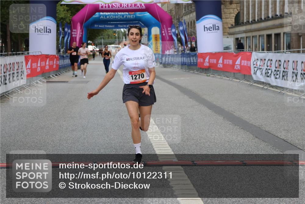 06.09.2026 - CURREX Alsterlauf Strokosch-Dieckow http://msf.ph/oto/10122311 06.09.2026 12:06:37 Ziel  meine-sportfotos.de