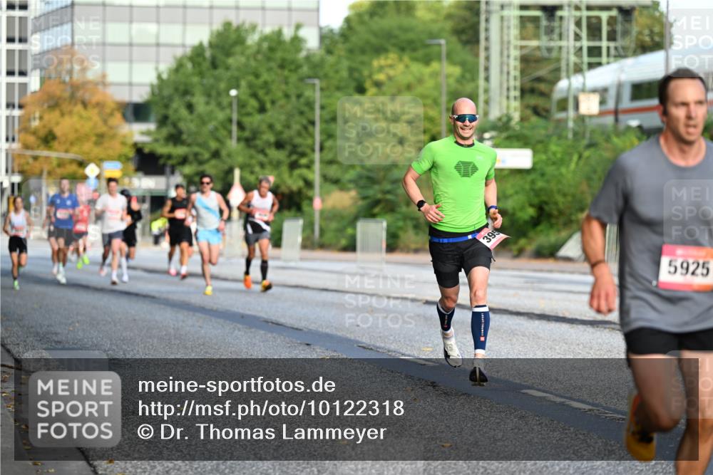 06.09.2026 - CURREX Alsterlauf Dr. Thomas Lammeyer http://msf.ph/oto/10122318 06.09.2026 09:37:31 Laufen 395, 5925 meine-sportfotos.de