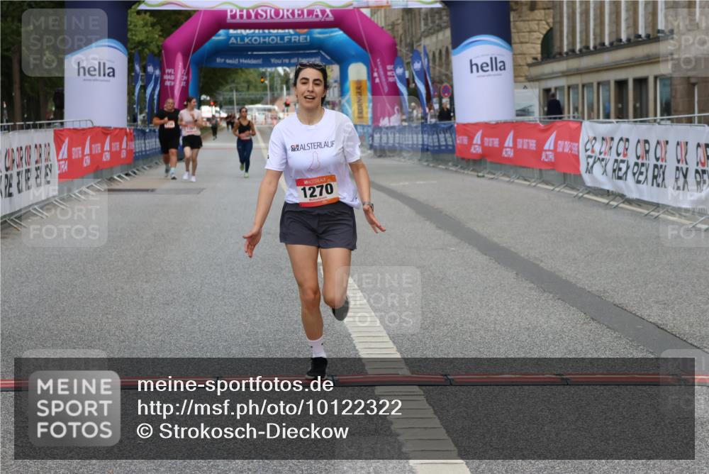 06.09.2026 - CURREX Alsterlauf Strokosch-Dieckow http://msf.ph/oto/10122322 06.09.2026 12:06:37 Ziel  meine-sportfotos.de
