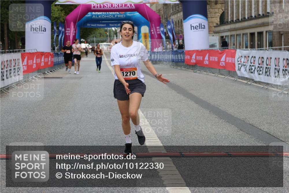 06.09.2026 - CURREX Alsterlauf Strokosch-Dieckow http://msf.ph/oto/10122330 06.09.2026 12:06:38 Ziel  meine-sportfotos.de