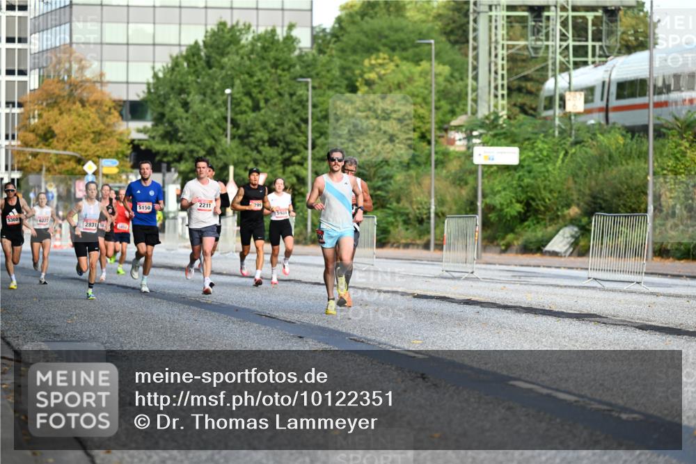 06.09.2026 - CURREX Alsterlauf Dr. Thomas Lammeyer http://msf.ph/oto/10122351 06.09.2026 09:37:34 Laufen 5302, 6222, 2831, 3452, 2211, 299, 5150, 5989 meine-sportfotos.de