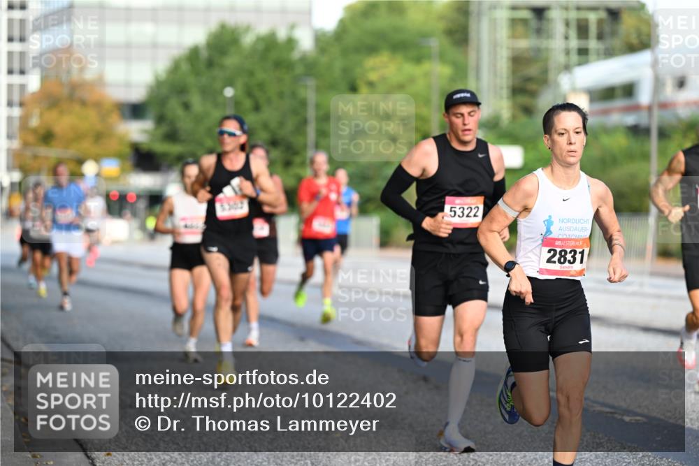 06.09.2026 - CURREX Alsterlauf Dr. Thomas Lammeyer http://msf.ph/oto/10122402 06.09.2026 09:37:40 Laufen 5322, 2831 meine-sportfotos.de