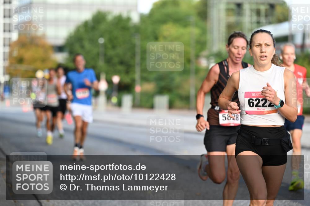 06.09.2026 - CURREX Alsterlauf Dr. Thomas Lammeyer http://msf.ph/oto/10122428 06.09.2026 09:37:43 Laufen 5828, 6222 meine-sportfotos.de