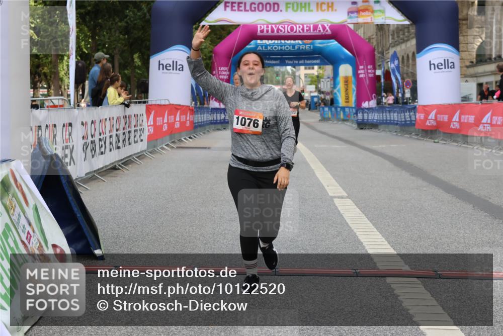 06.09.2026 - CURREX Alsterlauf Strokosch-Dieckow http://msf.ph/oto/10122520 06.09.2026 12:07:29 Ziel 1076 meine-sportfotos.de