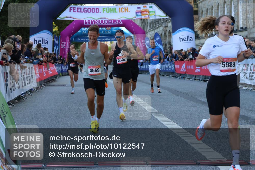 06.09.2026 - CURREX Alsterlauf Strokosch-Dieckow http://msf.ph/oto/10122547 06.09.2026 09:40:17 Ziel 2299, 2831, 4569, 4636, 5150, 5302, 5322, 5399, 5783, 5828, 5925, 5989, 6026, 6222 meine-sportfotos.de