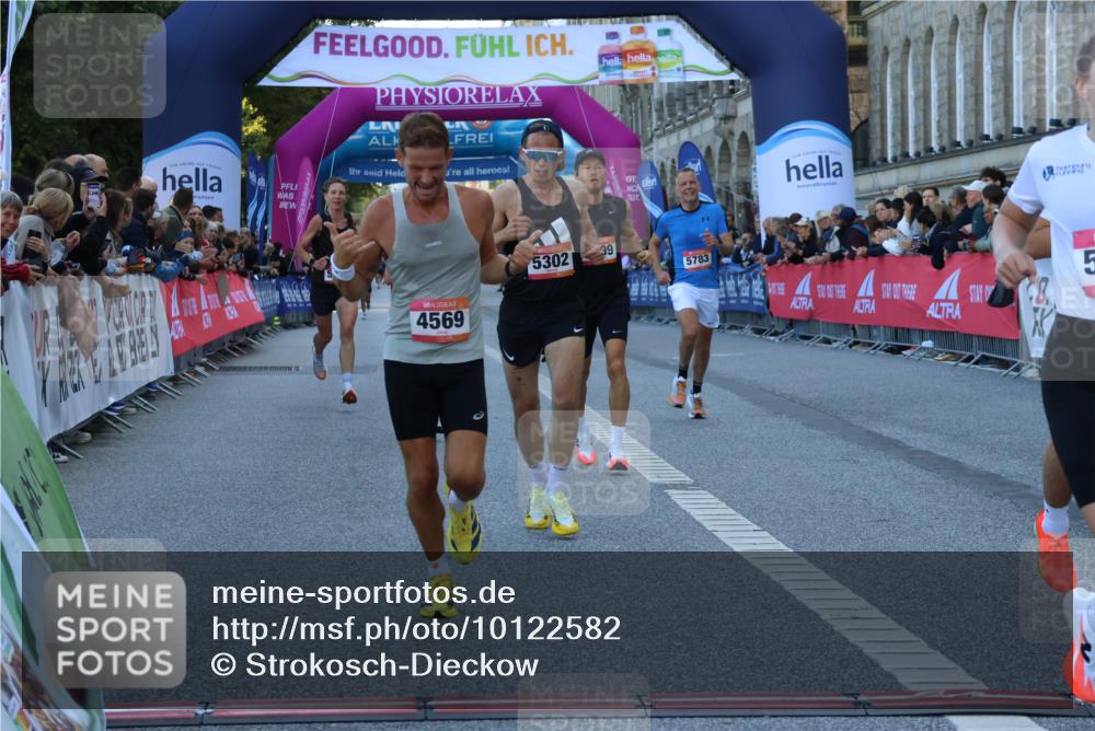 06.09.2026 - CURREX Alsterlauf Strokosch-Dieckow http://msf.ph/oto/10122582 06.09.2026 09:40:17 Ziel 2299, 2831, 4569, 4636, 5150, 5302, 5322, 5399, 5783, 5828, 5925, 5989, 6026, 6222 meine-sportfotos.de