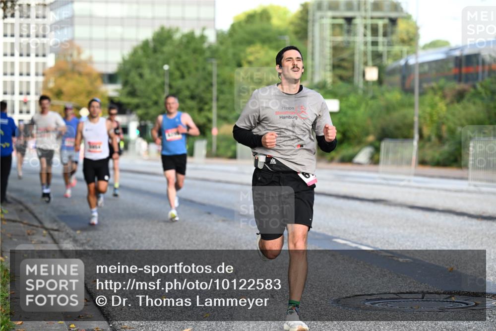 06.09.2026 - CURREX Alsterlauf Dr. Thomas Lammeyer http://msf.ph/oto/10122583 06.09.2026 09:38:06 Laufen  meine-sportfotos.de