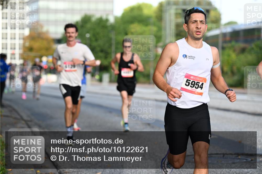 06.09.2026 - CURREX Alsterlauf Dr. Thomas Lammeyer http://msf.ph/oto/10122621 06.09.2026 09:38:10 Laufen 5954 meine-sportfotos.de