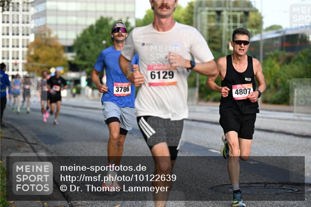 06.09.2026 - CURREX Alsterlauf Dr. Thomas Lammeyer http://msf.ph/oto/10122639 06.09.2026 09:38:11 Laufen 3786, 6129, 4807 meine-sportfotos.de