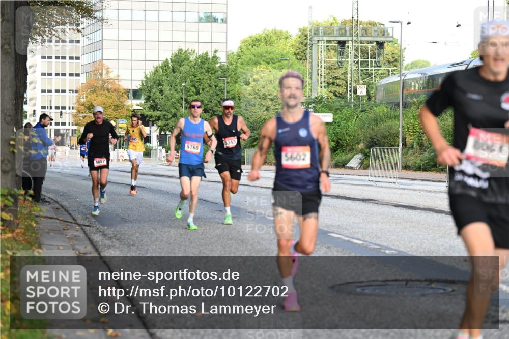 06.09.2026 - CURREX Alsterlauf Dr. Thomas Lammeyer http://msf.ph/oto/10122702 06.09.2026 09:38:18 Laufen 4657, 5383, 5768, 6343, 5602, 8061 meine-sportfotos.de