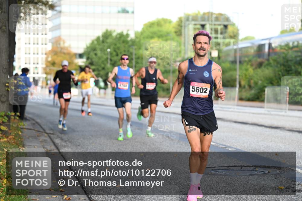 06.09.2026 - CURREX Alsterlauf Dr. Thomas Lammeyer http://msf.ph/oto/10122706 06.09.2026 09:38:18 Laufen 764, 5602 meine-sportfotos.de