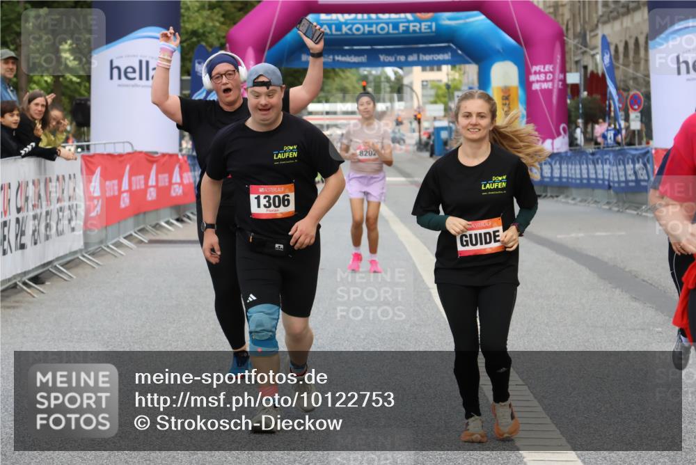 06.09.2026 - CURREX Alsterlauf Strokosch-Dieckow http://msf.ph/oto/10122753 06.09.2026 12:08:21 Ziel 1061, 1306, 1317, 3755 meine-sportfotos.de