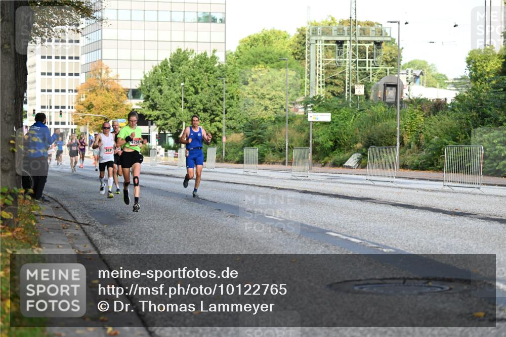 06.09.2026 - CURREX Alsterlauf Dr. Thomas Lammeyer http://msf.ph/oto/10122765 06.09.2026 09:38:25 Laufen 4758, 26313 meine-sportfotos.de