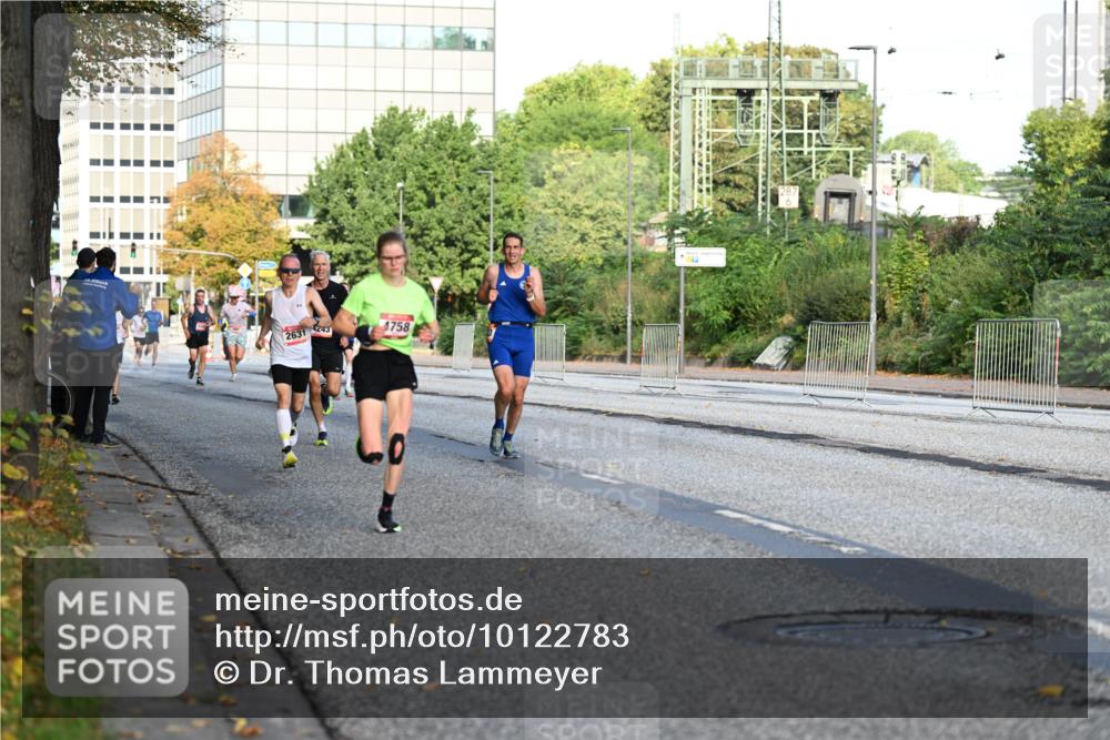 06.09.2026 - CURREX Alsterlauf Dr. Thomas Lammeyer http://msf.ph/oto/10122783 06.09.2026 09:38:26 Laufen 2631, 4243, 4758 meine-sportfotos.de