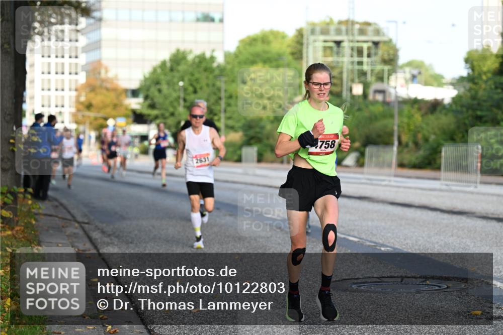 06.09.2026 - CURREX Alsterlauf Dr. Thomas Lammeyer http://msf.ph/oto/10122803 06.09.2026 09:38:28 Laufen 2631, 758 meine-sportfotos.de