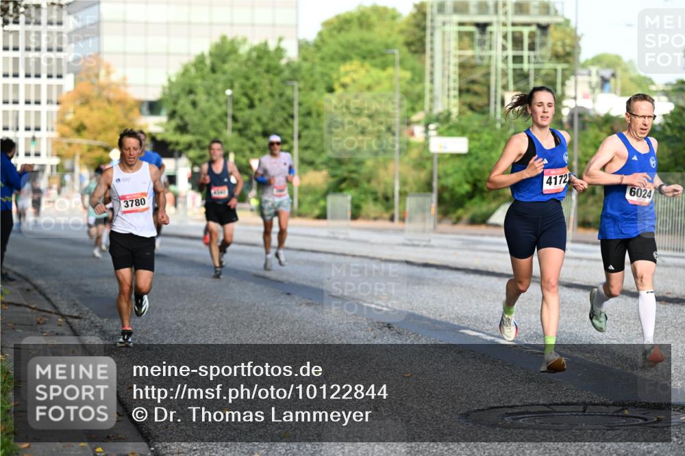 06.09.2026 - CURREX Alsterlauf Dr. Thomas Lammeyer http://msf.ph/oto/10122844 06.09.2026 09:38:33 Laufen 3780, 342, 4172, 6024 meine-sportfotos.de