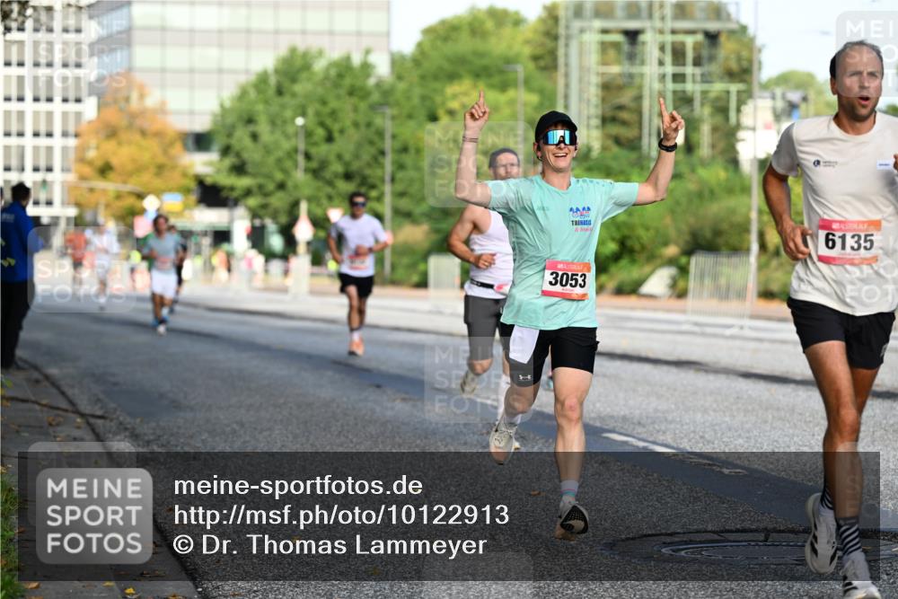 06.09.2026 - CURREX Alsterlauf Dr. Thomas Lammeyer http://msf.ph/oto/10122913 06.09.2026 09:38:40 Laufen 2024, 6135, 3053 meine-sportfotos.de