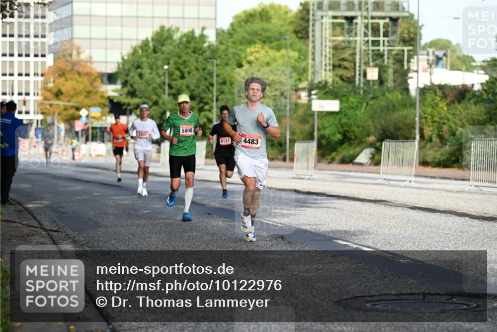 06.09.2026 - CURREX Alsterlauf Dr. Thomas Lammeyer http://msf.ph/oto/10122976 06.09.2026 09:38:47 Laufen 5541, 5808, 6122, 4483 meine-sportfotos.de
