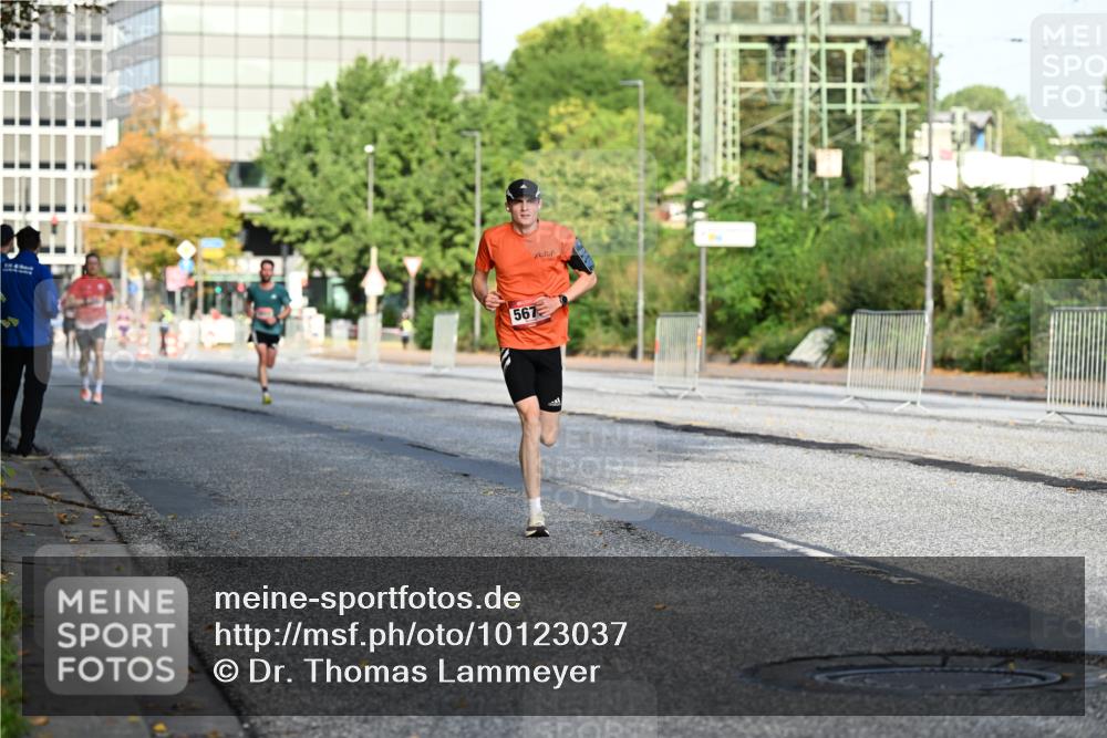 06.09.2026 - CURREX Alsterlauf Dr. Thomas Lammeyer http://msf.ph/oto/10123037 06.09.2026 09:38:53 Laufen 567 meine-sportfotos.de