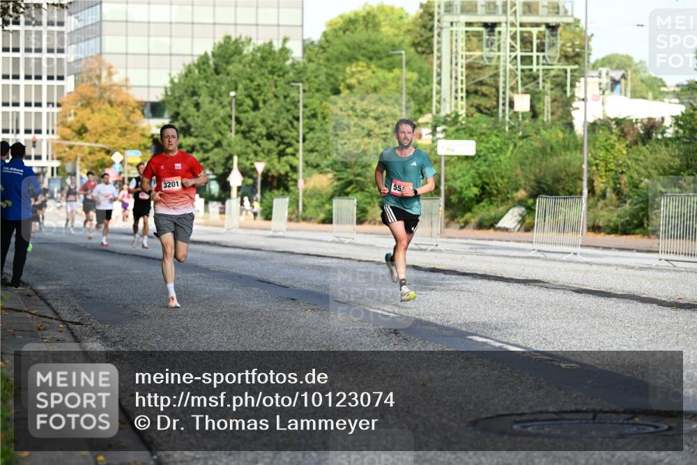 06.09.2026 - CURREX Alsterlauf Dr. Thomas Lammeyer http://msf.ph/oto/10123074 06.09.2026 09:38:58 Laufen 55, 3201 meine-sportfotos.de