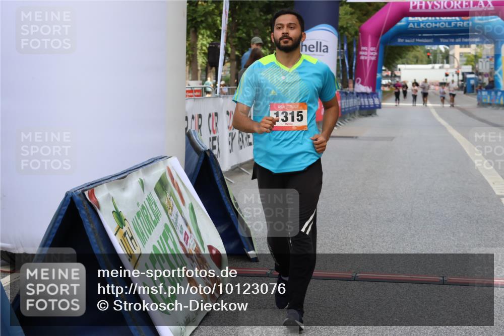 06.09.2026 - CURREX Alsterlauf Strokosch-Dieckow http://msf.ph/oto/10123076 06.09.2026 12:09:05 Ziel 1026, 1315 meine-sportfotos.de