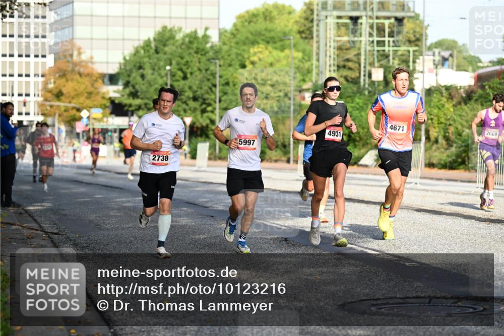 06.09.2026 - CURREX Alsterlauf Dr. Thomas Lammeyer http://msf.ph/oto/10123216 06.09.2026 09:39:14 Laufen 2738, 5997, 4931, 4671, 2608 meine-sportfotos.de