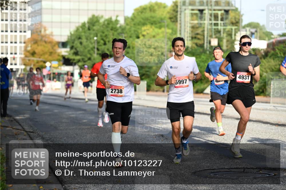 06.09.2026 - CURREX Alsterlauf Dr. Thomas Lammeyer http://msf.ph/oto/10123227 06.09.2026 09:39:15 Laufen 2738, 5997, 4931 meine-sportfotos.de